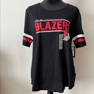 Old Navy Black NBA Graphic Tee